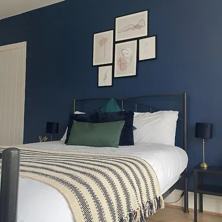 Stylish And Modern 3 Bed Apartment With Free Parking, Newcastle upon Tyne Exterior photo