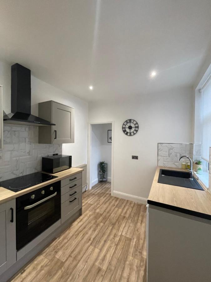 Stylish And Modern 3 Bed With Free Parking, * Newcastle upon Tyne